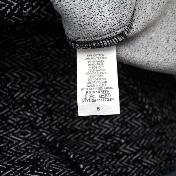 Comfy USA Dee Black White Chevron Knit Button Front Tunic Blazer Jacket S NWT - Picture 6 of 6